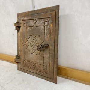 Takkaluukku 32 cm × 39 cm - Purkukolmio.fi