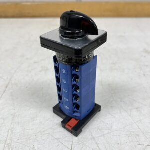 Nokkakytkin 0-1-2-3 Sälzer CG8 A281 pohjakiinnitteinen - Purkukolmio.fi