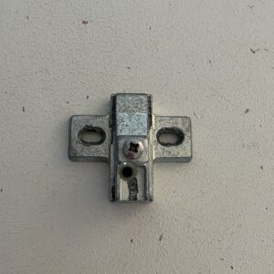 Kalustesaranan siipikiinnityslevy - Purkukolmio.fi