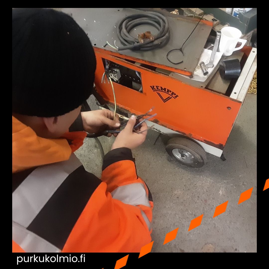 Hitsauskoneen korjaus - purkukolmio.fi