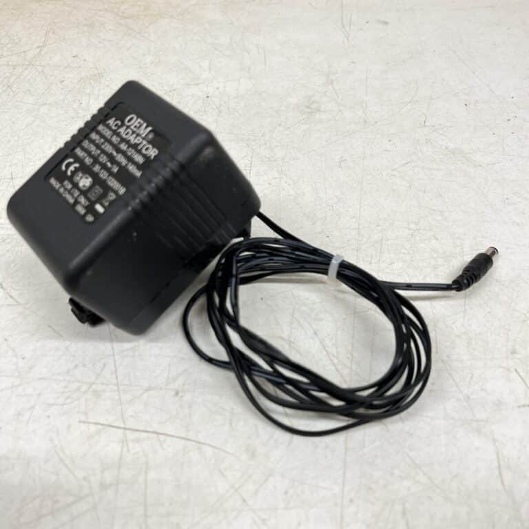 Muuntaja OEM AA-121ABN - purkukolmio.fi