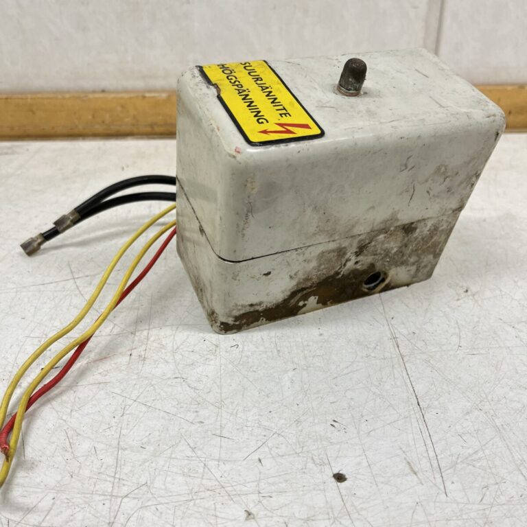 Sytytysmuuntaja Trafo 052L - purkukolmio.fi