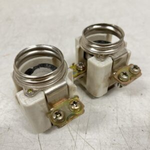 Tulppavarokepesä 2-osainen koko DIII max 63A DIN-kisko kiinnitteinen - Purkukolmio.fi