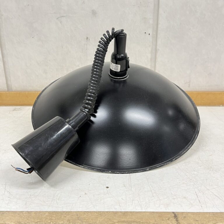 Musta hissivalaisin Lival AH - purkukolmio.fi