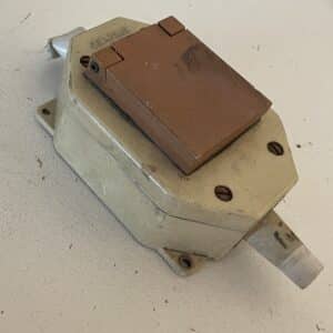 Set-Point kosteantilan 1-osainen pintapistorasia N:o 260 - Purkukolmio.fi