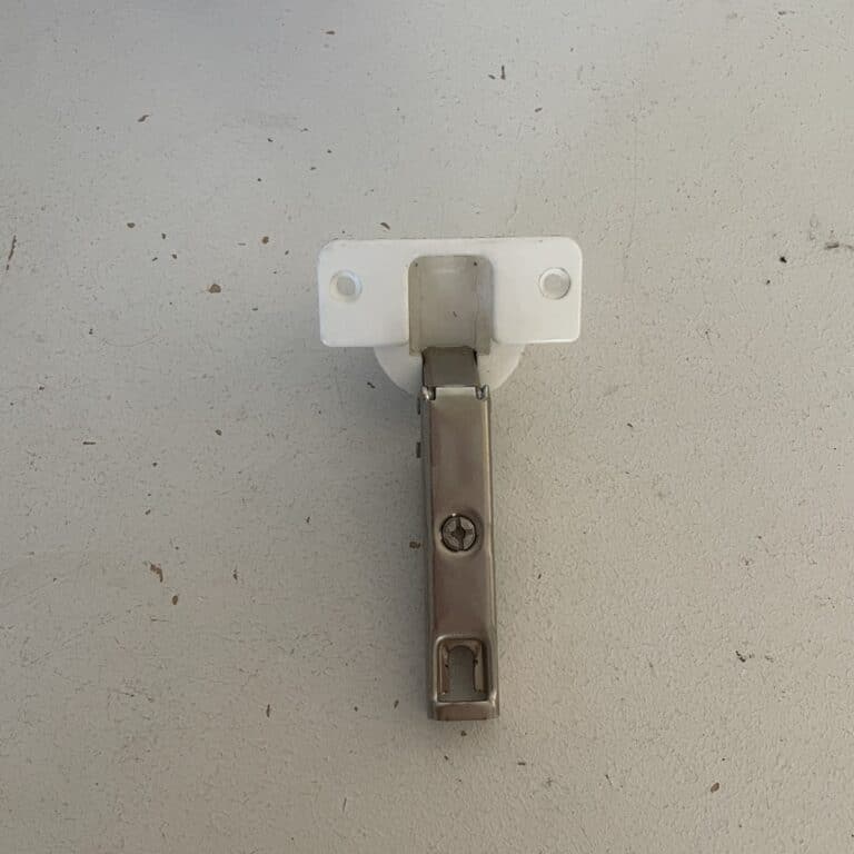 Kalustesarana Blum - Purkukolmio.fi