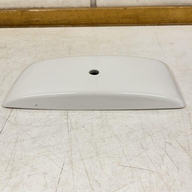 Wc-istuimen vesisäiliön kansi 87 - purkukolmio.fi