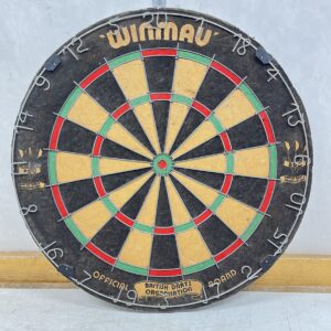 Dartstaulu - purkukolmio.fi