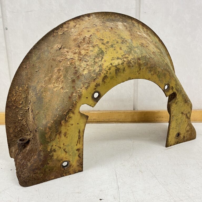 Catepillar 4 puskutraktorin kivisuoja - purkukolmio.fi