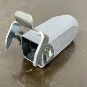 Harting moninapaliittimen jatkokotelo salvalla