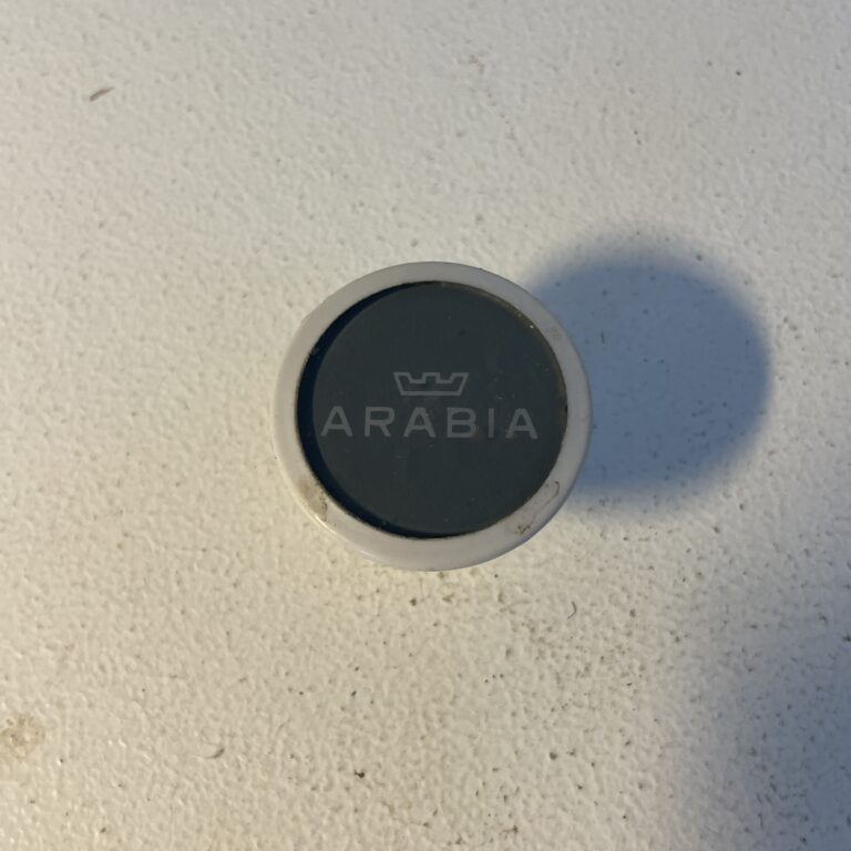 Wc-istuimen vesisäiliön pyöreä vetonuppi Arabia, valkoinen - Purkukolmio.fi