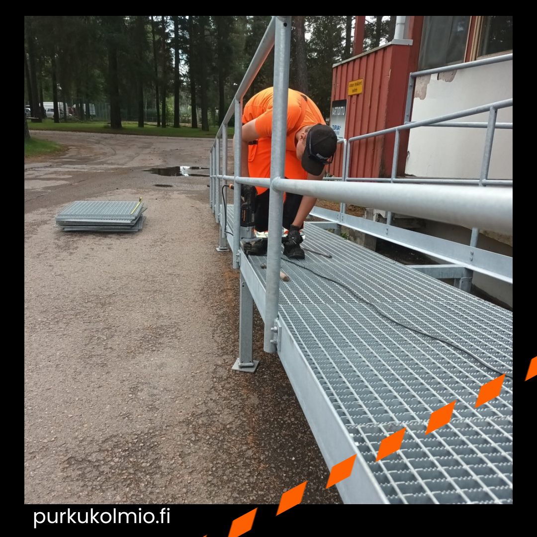 Ritilät paikalleen - purkukolmio.fi