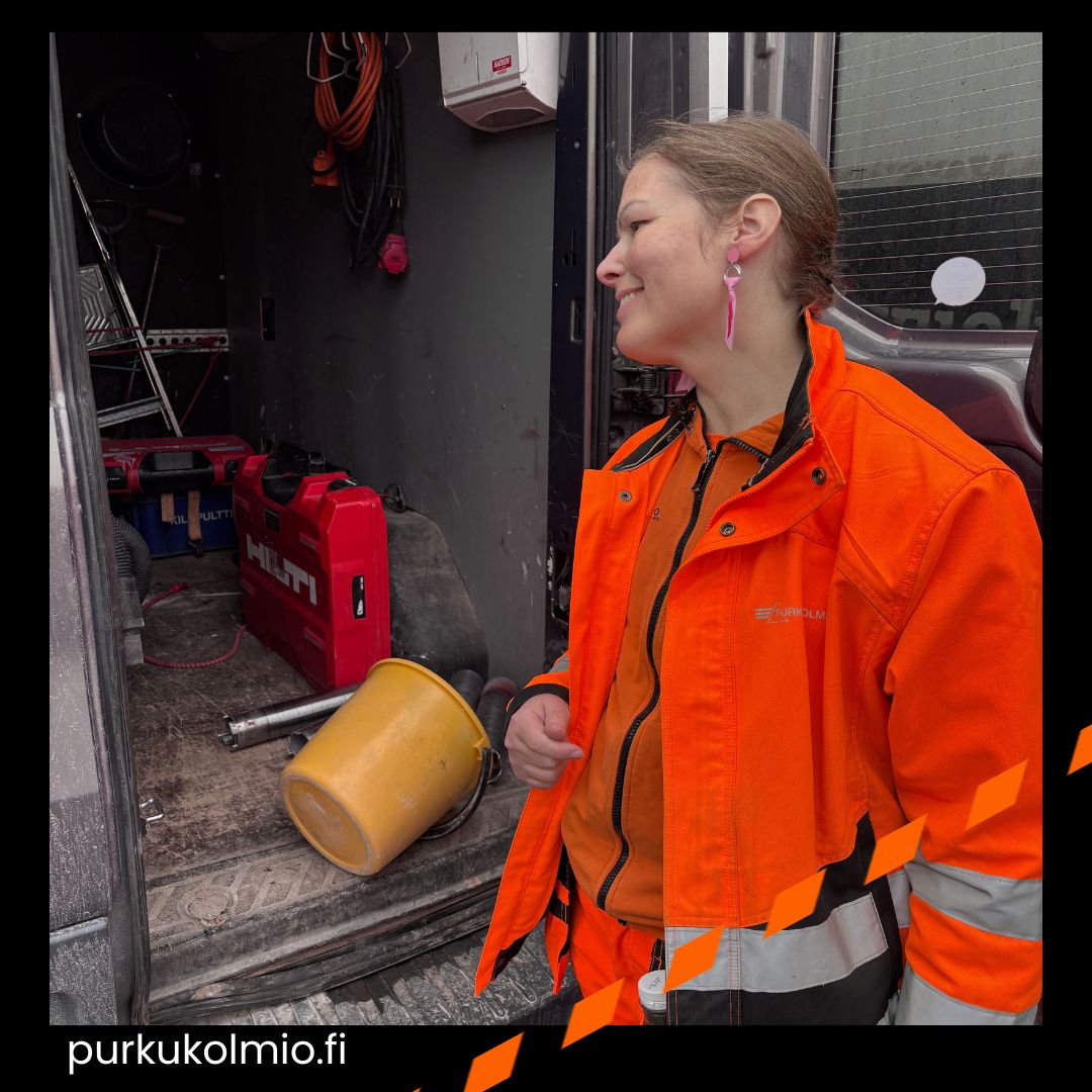 Roosa-nauha korvikset - purkukolmio.fi