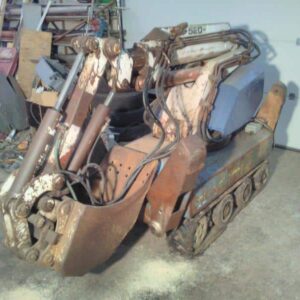 Demec 80 cm ympäripyörivä ja sähkökäyttöinen