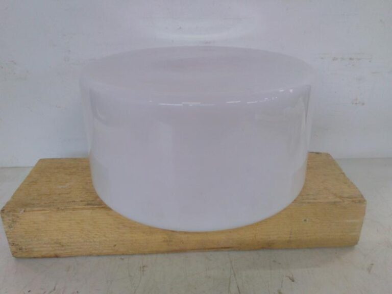 Litteä pyöreä valaisimen valkoinen lasikupu 20 cm