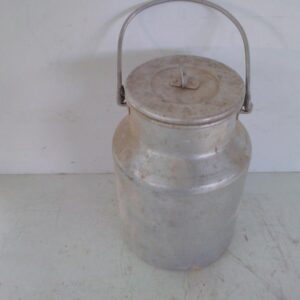 Pieni maitotonkka 4 l, korkeus 25 cm kannella