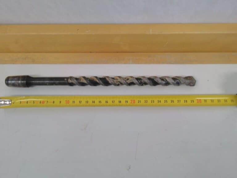 Ø 18 MM PORAUSSYVYYS 190 MM NS. KARTIOTERÄ