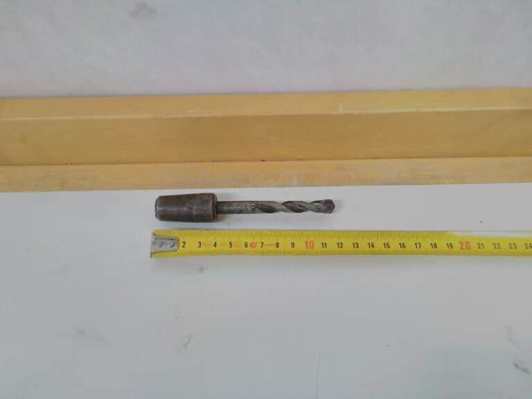 Ø 10 MM PORAUSSYVYYS 50 MM NS. KARTIOTERÄ