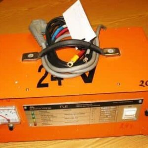 Akkuvaraaja 20A / 24V