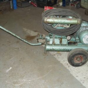 Paineilmakompressori Calmo