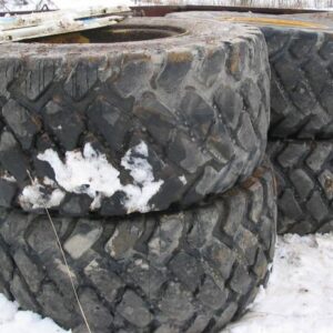 Bridgestone 650/65 R 25 ja vanteet