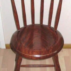 Pinnatuolit entisöidyt