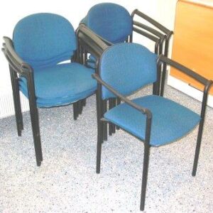 Kangasverhoiltu tuoli