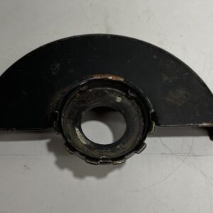 Kulmahiomakoneen teräsuojus